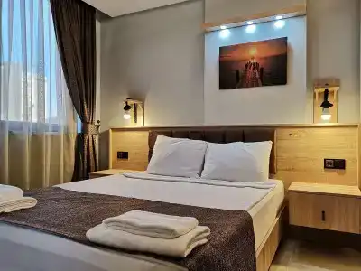Beyond Otel - 4