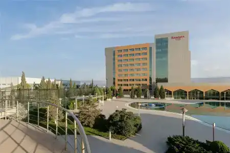 Ramada Plaza by Wyndham Gence - 45