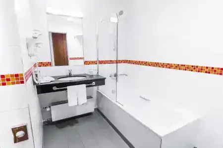 Courtyard by Marriott Pilsen - 72