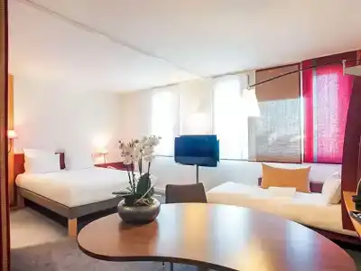 Novotel Suites Reims Centre - 81