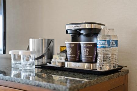 DoubleTree by Hilton City Center - 62