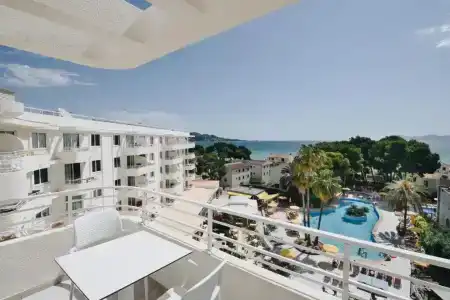 Ivory Playa Sports & Spa - 59