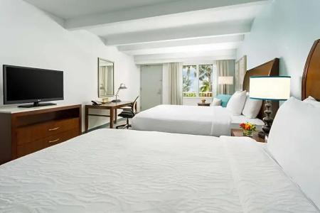 Hilton Garden Inn / The Keys Collection - 65