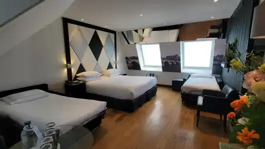 L'Empire Paris - 48