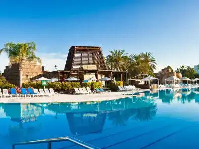 PortAventura® El Paso - Includes PortAventura Park Tickets - 28