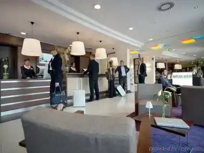 Park Inn by Radisson Papenburg - 34