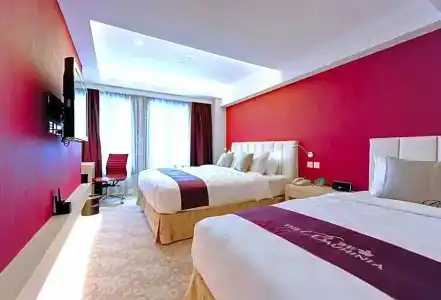 The Bauhinia - Central - 16