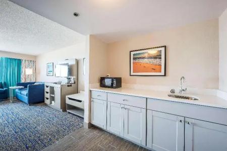 Hampton Inn Virginia Beach Oceanfront North - 47