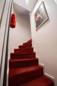 La Pazza Suites - 14