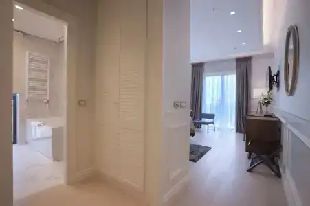 Majestic - 75