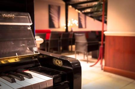 Hôtel Jeanne d'Arc - 13