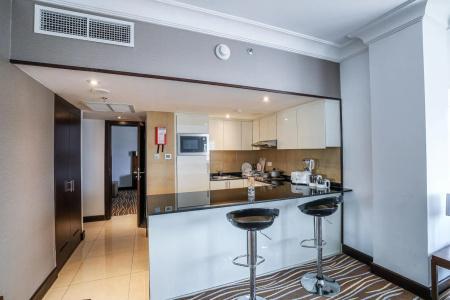 Copthorne Downtown Abu Dhabi - 4