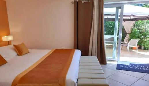 Private Hôtel - 21