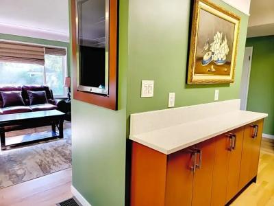 James Bay Inn, Suites & Cottage - 48