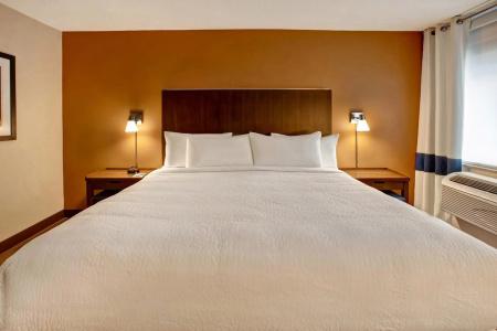 Four Points by Sheraton - 6
