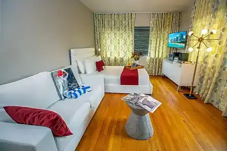 Beachside All Suites - 41