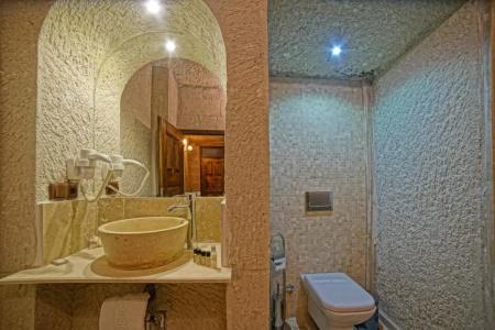 Zeus Cave Suites - 41