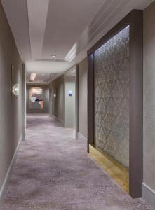 Crescent Court - 12