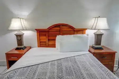 Green Seas Motel - 48