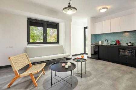 Sunset Studios & Apts - 49