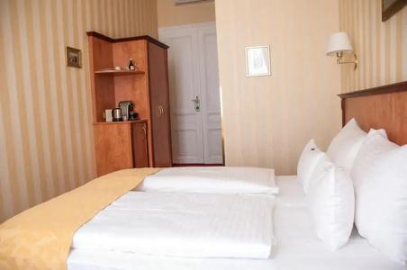 Opera Suite - 57