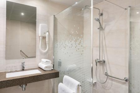 Hôtel Le Cardinal by Happyculture - 16