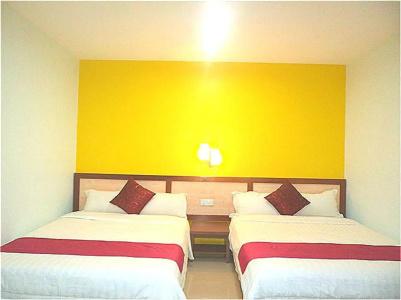 Mega Inn - 2