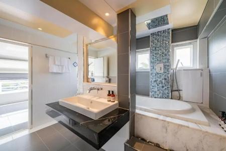 Boat Lagoon Resort - Sha Plus - 91