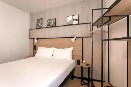 ibis Avignon Sud - 57