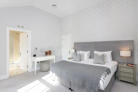 Chilworth Court - 54