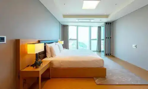 Lct Residence - 84