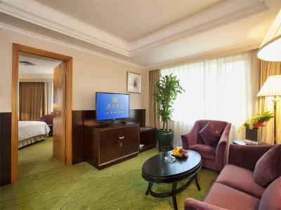 Renaissance Shenzhen Luohu - 31