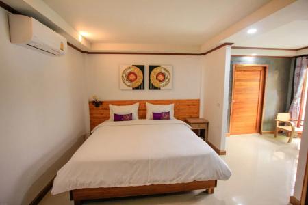 Amethyst Boutique Fisherman Village - 4