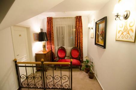 Boutique Monaco - 1
