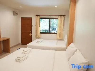 Sangthian Beach Resort - 32