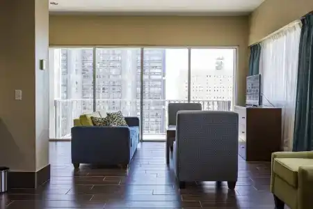 Holiday Inn Houston Downtown, An Ihg - 10