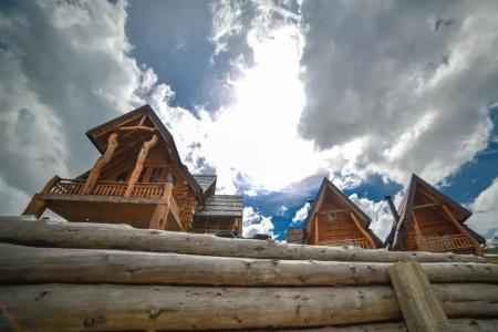 Wooden Valley Zlatibor Resort - 22