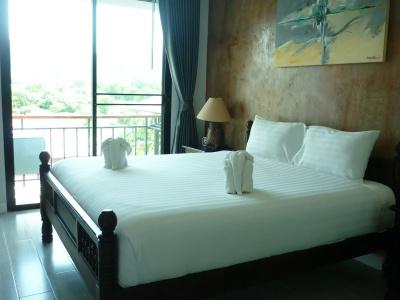 Coco Retreat Phuket Resort And Spa - Sha Plus - 16