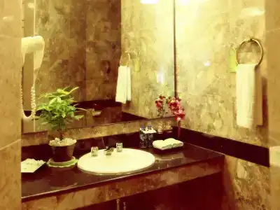 Grand Saigon - 7