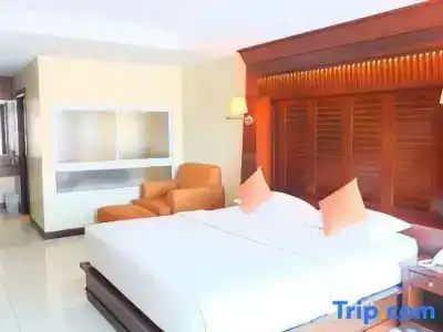 August Suites - 109