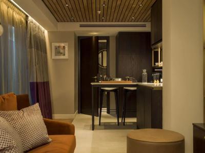 The Guardsman - Preferreds and Resorts - 26