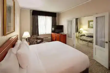 Hilton Netherland Plaza - 39
