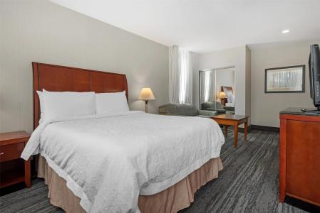 Best Western Plus Suites Downtown - 35
