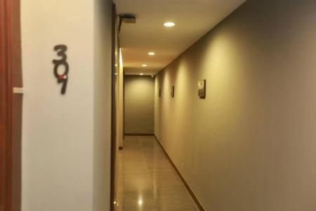 The Bangkok Airport Link Suite - 13