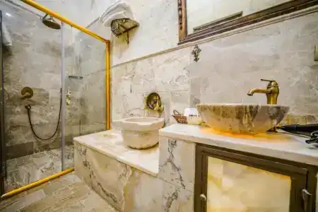 Serenus Cave Suites - 91