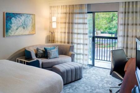 Courtyard by Marriott Northeast/Fort Jackson Area - 38