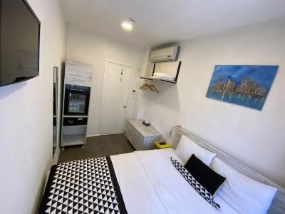Piano - 25
