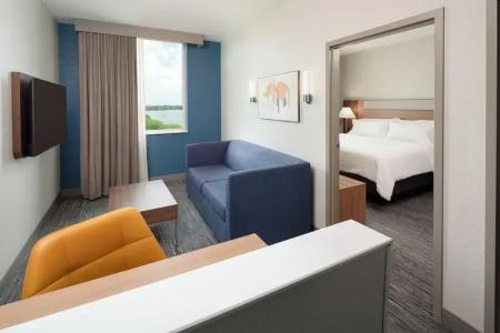 Cambria Miami Airport - Blue Lagoon - 85
