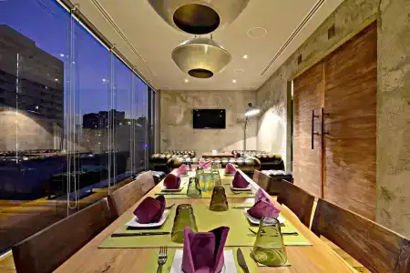 Galleria Sukhumvit 10 Bangkok by Compass Hospitality - 18