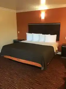 Convention Center Inn & Suites - 21